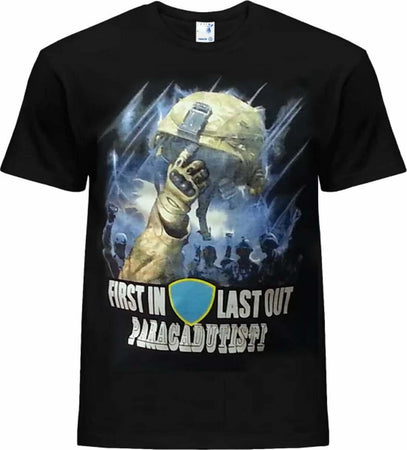 T-shirt First In First Out Maglietta In Cotone A Manica Corta Uomo Sport e tempo libero/Fan Shop/Abbigliamento/T-Shirt Il Distintivo - Pesaro, Commerciovirtuoso.it