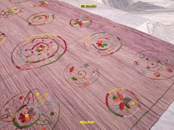 Tappeto Quadrato Lilla Raso Kilim Kaudani Susani 211x188cm Tappeto Glicine Moderno Floreale Ricamato Casa e cucina/Tessili per la casa/Tappeti e tappetini/Tappeti Mollaian Tappeti - Lecce, Commerciovirtuoso.it