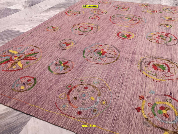 Tappeto Quadrato Lilla Raso Kilim Kaudani Susani 211x188cm Tappeto Glicine Moderno Floreale Ricamato Casa e cucina/Tessili per la casa/Tappeti e tappetini/Tappeti Mollaian Tappeti - Lecce, Commerciovirtuoso.it