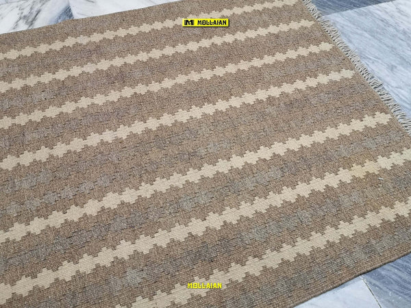 Tappeto Scendiletto Kilim Kashkai Tabiì 96x63cm Persiano Beige E Tortora Disegno Moderno, Double Face Lavorato A Mano Pezzo Unico Casa e cucina/Tessili per la casa/Tappeti e tappetini/Scendiletto Mollaian Tappeti - Lecce, Commerciovirtuoso.it
