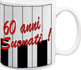 Tazza 60 Anni Suonati Tazza Ricordo In Ceramica Con Scatola idea regalo 60 anni Casa e cucina/Stoviglie/Piatti ciotole e vassoi/Tazze e piattini/Tazze e tazzine da caffè Kondorama - Martinsicuro, Commerciovirtuoso.it