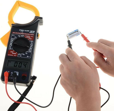 Tester-Digitale-Con-Pinza-Amperometrica-Per-Misurazioni-Each