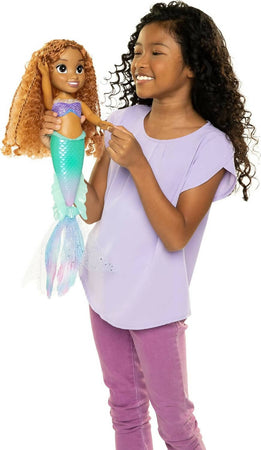 The Little Mermaid Disney Sirenetta Movie – Splendida Bambola Ariel Alta 38 Cm, Con Coda Iridescente Perlata E Pinne In Tessuto Scintillanti Giochi e giocattoli/Bambole e accessori/Bambole Fashion e accessori/Bambole Fashion Cartoleria Deja Vu - Crotone, Commerciovirtuoso.it