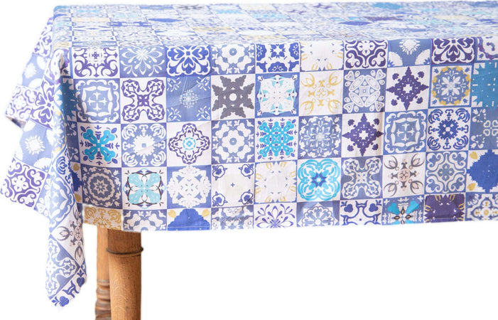 Tovaglia Da Tavola In 100% Cotone Stampa Digitale Dai Colori Vivi Ed Intensi Lavabile In Lavatrice Made In Italy Maioliche Vietri Casa e cucina/Tessili per la casa/Tessili da cucina/Tovaglie Novilunio - Sesto San Giovanni, Commerciovirtuoso.it