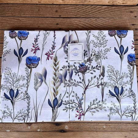 Tovaglia-da-tavolo-Botticelli-Home-Iris-blu