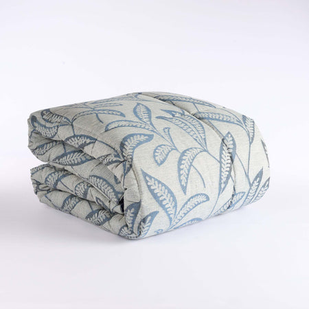 Trapunta invernale matrimoniale Florian in tessuto jacquard 300 gr – Maè – Via Roma,60