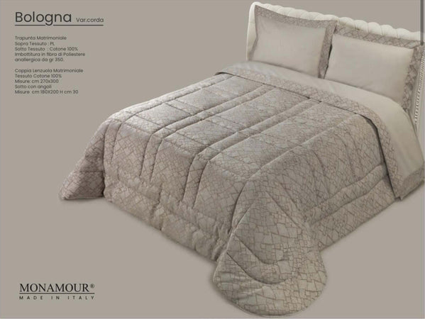 Trapunta matrimoniale invernale Mon Amour art. Bologna Sopra tessuto: PL Sotto tessuto: cotone 100% imbottitura in fibra di poliestere anallergica da gr.350 Casa e cucina/Tessili per la casa/Biancheria da letto/Coperte e trapunte/Trapunte Biancheria Arredo Home - Nola, Commerciovirtuoso.it