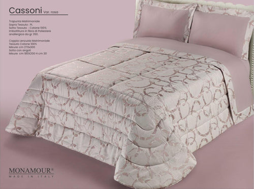 Trapunta matrimoniale invernale Mon Amour art. Cassoni Sopra tessuto: PL Sotto tessuto: cotone 100% imbottitura in fibra di poliestere anallergica da gr.350 Casa e cucina/Tessili per la casa/Biancheria da letto/Coperte e trapunte/Trapunte Biancheria Arredo Home - Nola, Commerciovirtuoso.it