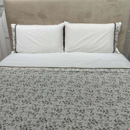 Trapuntino-matrimoniale-con-stampa-digitale-floreale-art.Provenzale-colore-beige-misura:-270x270-sopra-tessuto:-100%-cotone-sotto-tessuto:-100%-cotone-Mon-Amour-made-in-Italy