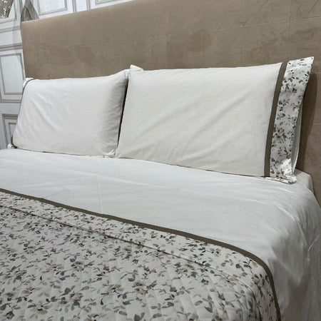 Trapuntino-matrimoniale-con-stampa-digitale-floreale-art.Provenzale-colore-beige-misura:-270x270-sopra-tessuto:-100%-cotone-sotto-tessuto:-100%-cotone-Mon-Amour-made-in-Italy