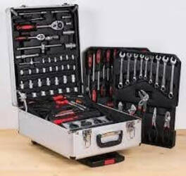 Valigia-trolley-con-attrezzi-limited-edition-xxl---326-pezzi