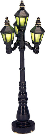 Vecchio lampione inglese, personaggio per villaggio di Natale in Plastica Casa e cucina/Decorazioni per interni/Addobbi e decorazioni per ricorrenze/Decorazioni natalizie/Oggettistica MagiediNatale.it - Altamura, Commerciovirtuoso.it