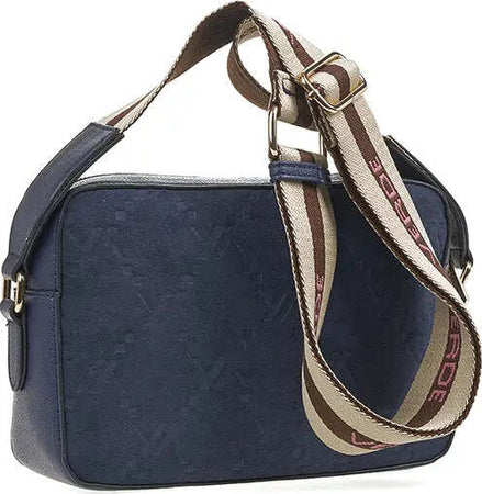 VERDE-FASHION-|-Camera-bag-scamosciata-con-tracolla-spessa