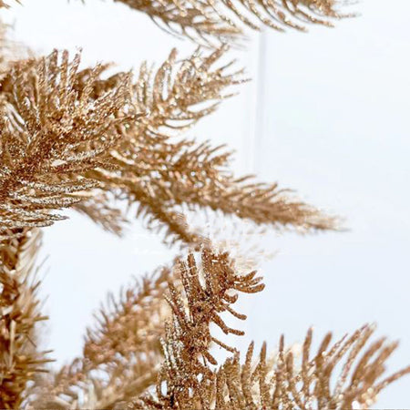 Albero di Natale "Tiffany" in PE effetto Real Touch con glitter Oro h 210 cm Casa e cucina/Decorazioni per interni/Addobbi e decorazioni per ricorrenze/Decorazioni natalizie/Alberi di natale artificiali MagiediNatale.it - Altamura, Commerciovirtuoso.it