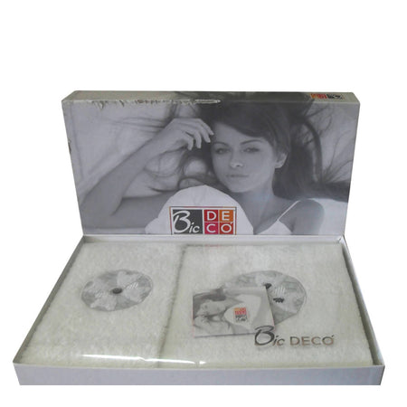 Set 2 pezzi asciugamani bianco in spugna con ricamo 1+1 asciugamano viso e ospite Bic Decò art. diana Set Bagno L'Orchidea - Siderno, Commerciovirtuoso.it
