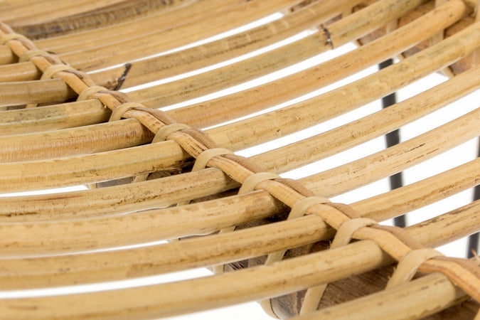 Poltrona "Estefan" per interno, Seduta In Rattan Ed Intreccio In Kubu 100 x 75 x 118h cm Casa e cucina/Arredamento/Soggiorno/Poltrone e sedie/Poltrone Decor Space - Altamura, Commerciovirtuoso.it