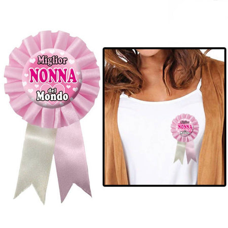 Coccarda Rosa "Miglior Nonna Del Mondo" idea regalo per Nonna Casa e cucina/Hobby creativi/Materiali per hobby creativi/Forniture per feste/Assortimenti per feste Kondorama - Martinsicuro, Commerciovirtuoso.it