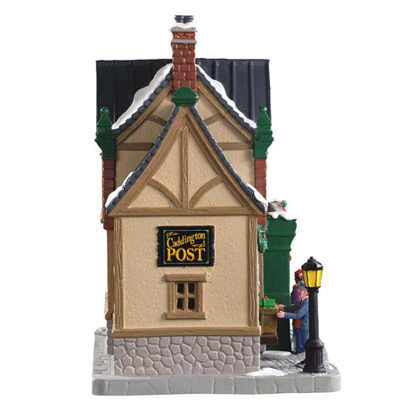 Edificio illuminato "Caddington Post" in Porcellana, per Villaggio di Natale, 19 x 19,1 x 12,5 cm Casa e cucina/Decorazioni per interni/Addobbi e decorazioni per ricorrenze/Decorazioni natalizie/Oggettistica MagiediNatale.it - Altamura, Commerciovirtuoso.it