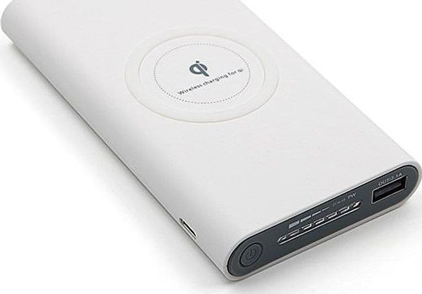 POWER BANK RICARICA WIRELESS FILO 10000mAh BATTERIA ESTERNA SMARTPHONE TABLET IP - 7