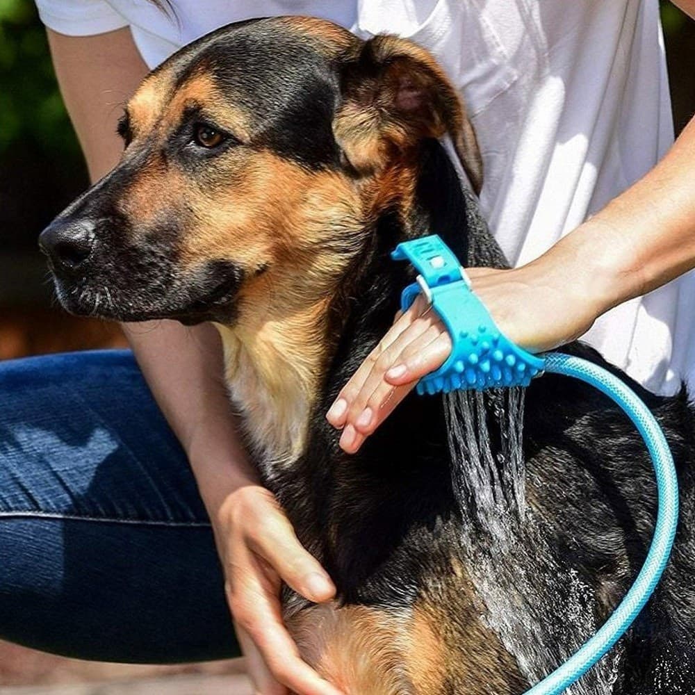 KIT TOELETTATURA PULIZIA LAVAGGIO CANI E GATTI DOCCIA GUANTO PELI E ASCIUGAMANO - 3
