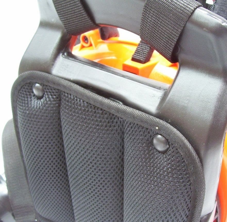 SOFFIATORE A ZAINO CON MOTORE A A SCOPPIO DA 42,7CC - 2 TEMPI FOGLIE GIARDINO - 6