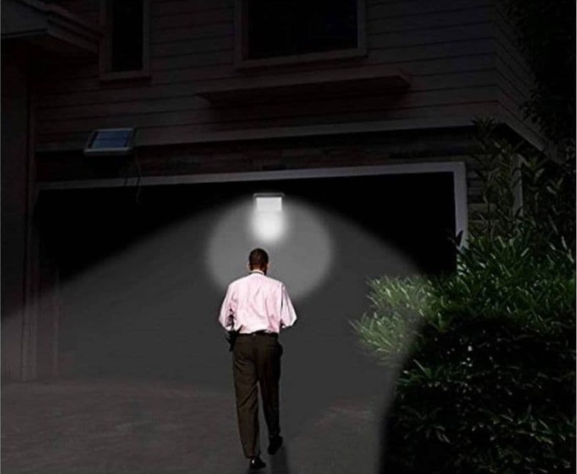 FARO LED SOLARE 60W CREPUSCOLARE PANNELLO ENERGIA SOLARE TELECOMANDO IP65 SL-60W - 3