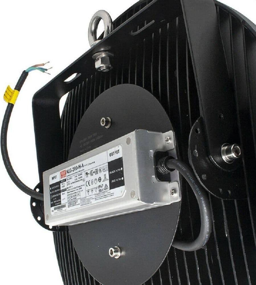 FARO LED INDUSTRIALE LAMPADA A UFO A SOSPENSIONE 200W LUCE FREDDA 6500K UFO-200W - 3