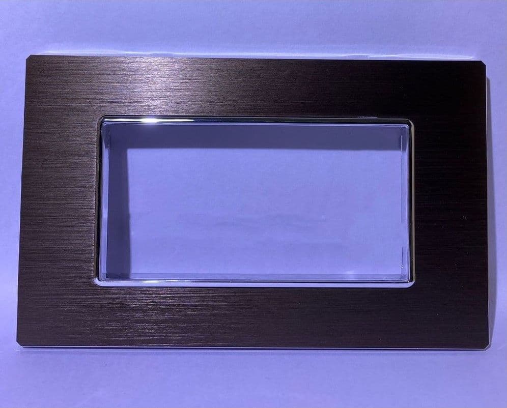 PLACCA LUXURY 3 4 6M METALLO BROWN MARRONE SATINATO COMPATIBILE BTICINO AXOLUTE - 3