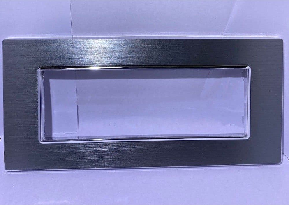PLACCA LUXURY 3 4 6M IN METALLO ARGENTO OSSIDATO COMPATIBILE CON BTICINO AXOLUTE - 2