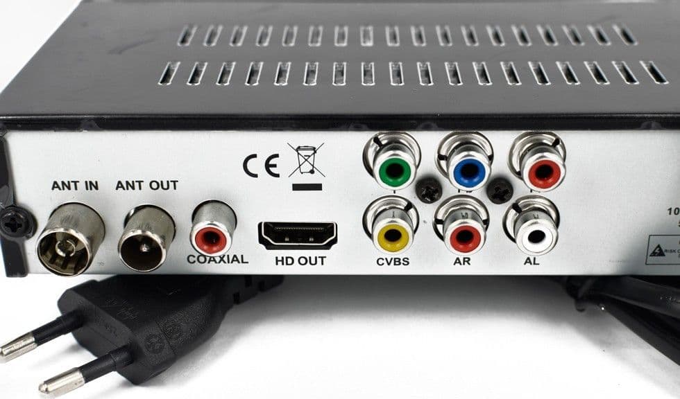 DECODER RICEVITORE DIGITALE TERRESTRE HDMI 1080P 3D TV DVB-T2 USB TELECOMANDO - 2
