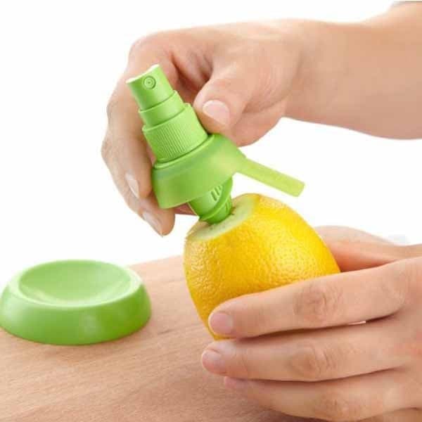 SPREMI LIMONE SPRAY SET DA TAVOLA 3 PEZZI, DUE SPREMI AGRUMI PIù BASE APPOGGIO - 2