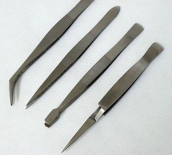 SET 4 PINZETTE IN ACCAIO INOSSIDABILE PER SOPRACIGLIE SOPRA CIGLIE MACKUP BEAUTY - 4