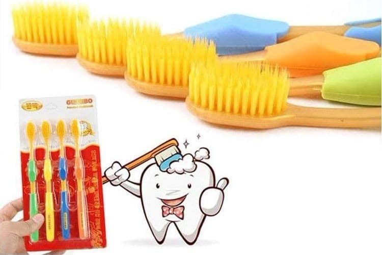 SET 4 PEZZI SPAZZOLINI SPAZZOLINO DA DENTI SETOLE MORBIDE PROTEGGI GENGIVE - 3