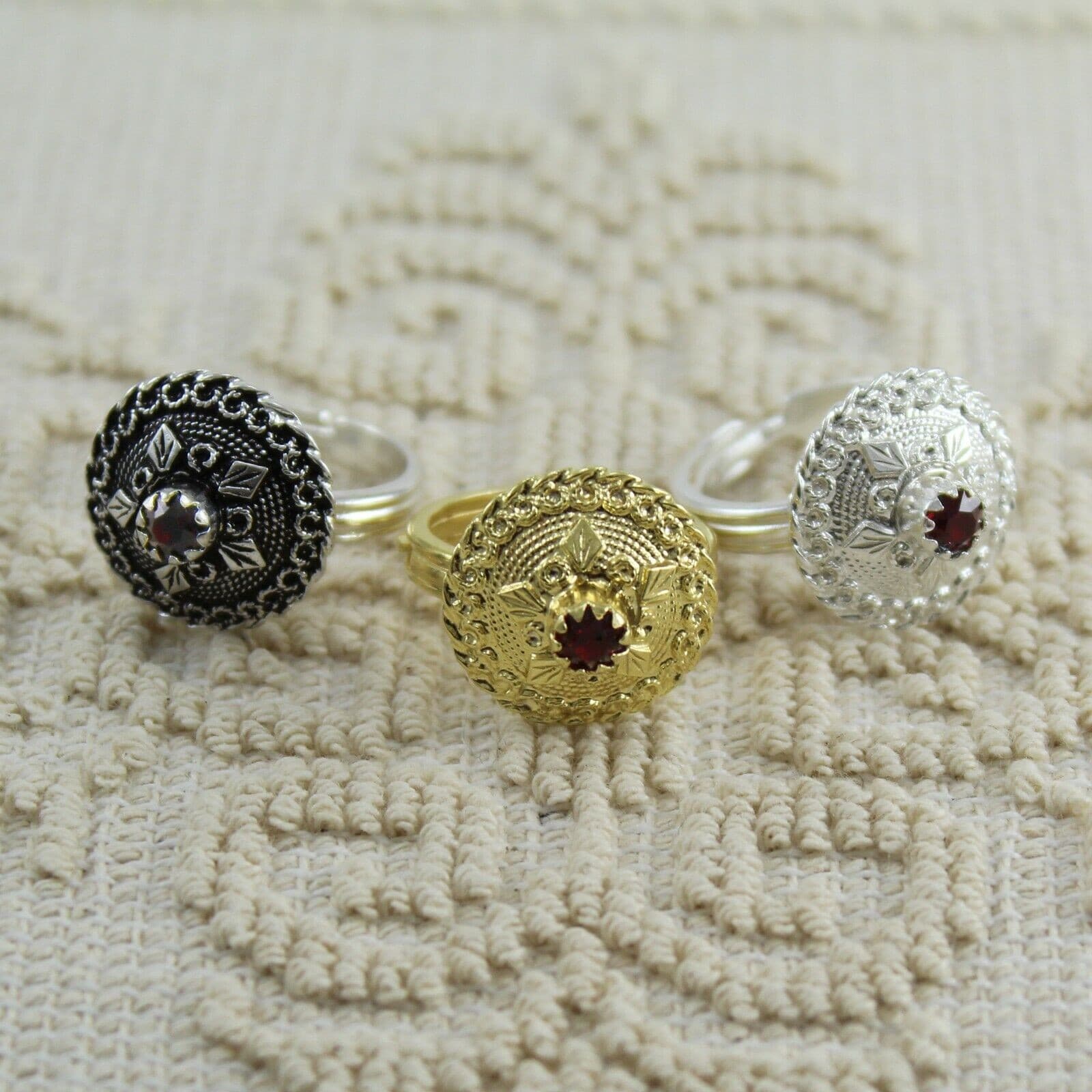 Anello Sardo Bottone con Pietra Rossa Argento Dorato - 5