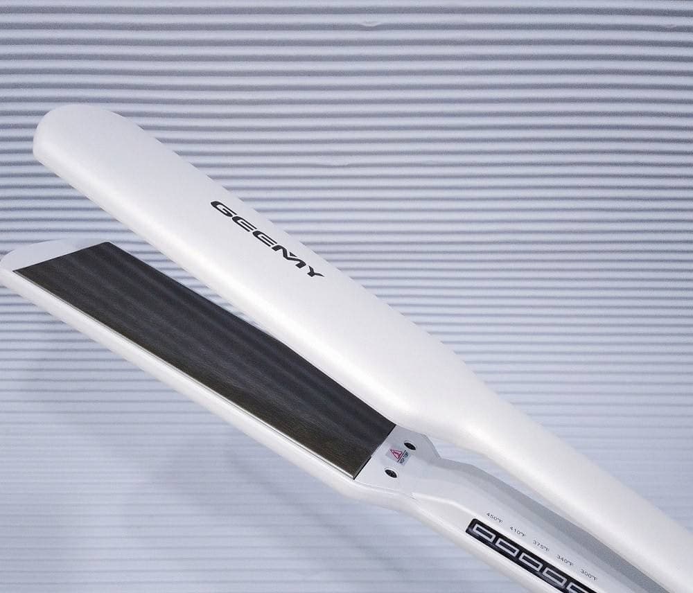 PIASTRA PER CAPELLI LISCIANTE IN TITANIO PROFESSIONALE DA 150°C A 230°C GM-419 - 7