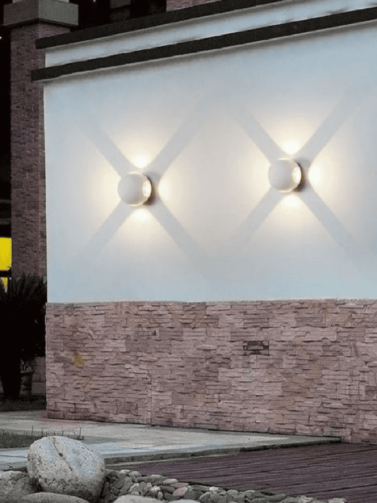 APPLIQUE MURO A SFERA 4 FASCI DI LUCE ESTERNO BIANCO LUCE 3000K 6000K 4000K ES58 – Bianco Naturale – TrAdE Shop Traesio –