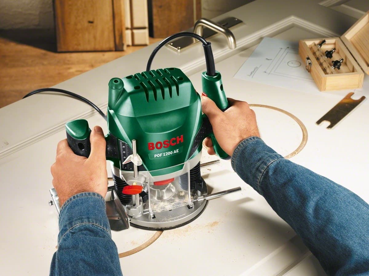 FRESATRICE VERTICALE POF 1200AE PANTOGRAFO 1200W BOSCH REGOLAZIONE ELETTRONICA - 4