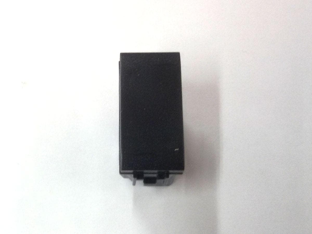 SERIE LIVING INTERNATIONAL COMPATIBILE APPARECCHI DI COMANDO MODULI PRESE INTERR - 35