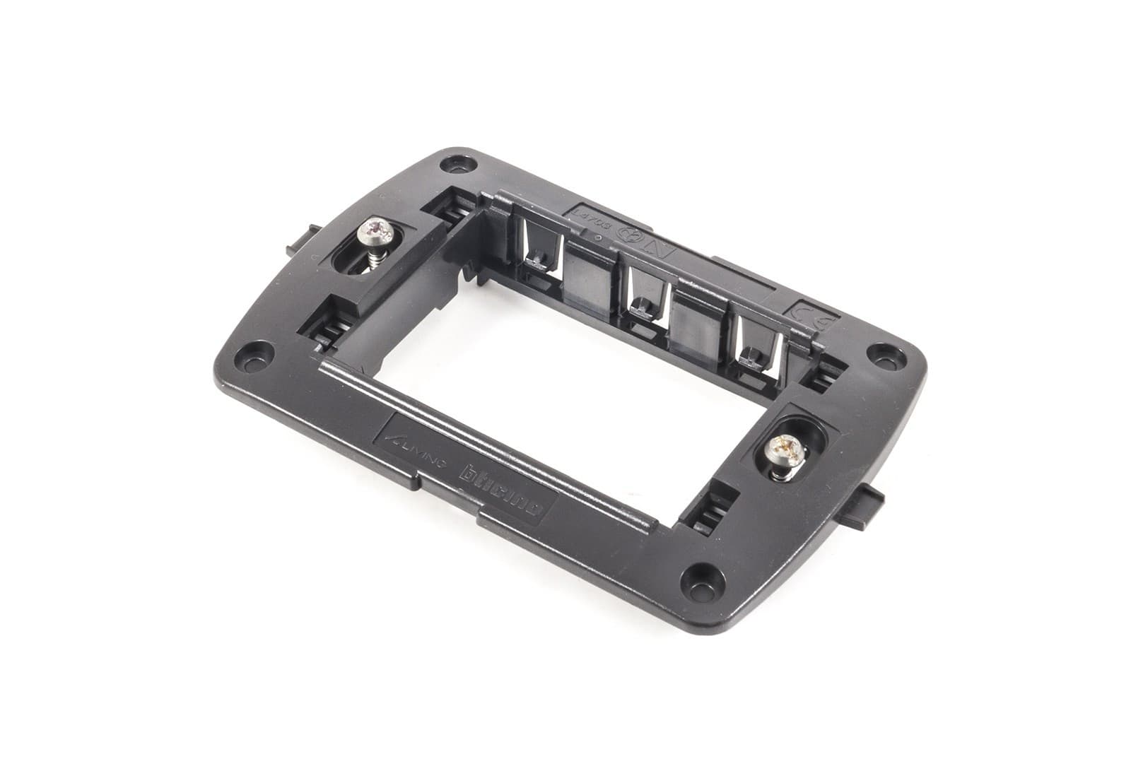 SERIE LIVING INTERNATIONAL COMPATIBILE APPARECCHI DI COMANDO MODULI PRESE INTERR - 28