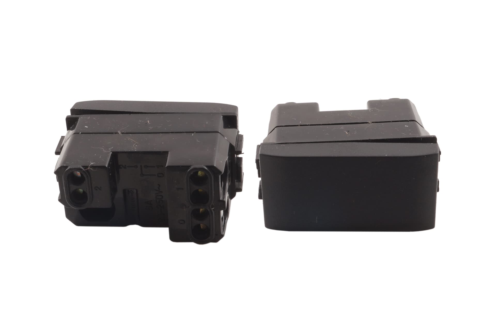 SERIE LIVING INTERNATIONAL COMPATIBILE APPARECCHI DI COMANDO MODULI PRESE INTERR - 34