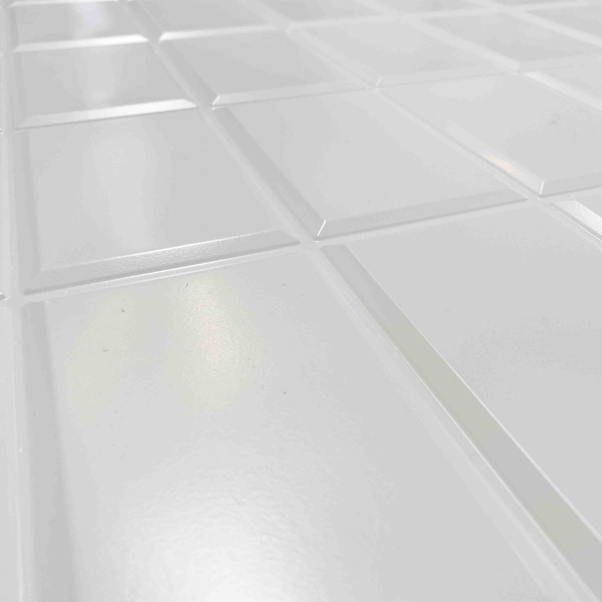 Pannelli 3D Rivestimento a parete in PVC effetto PIASTRELLE BIANCHE Realistici e isolanti. - Eternal Parquet