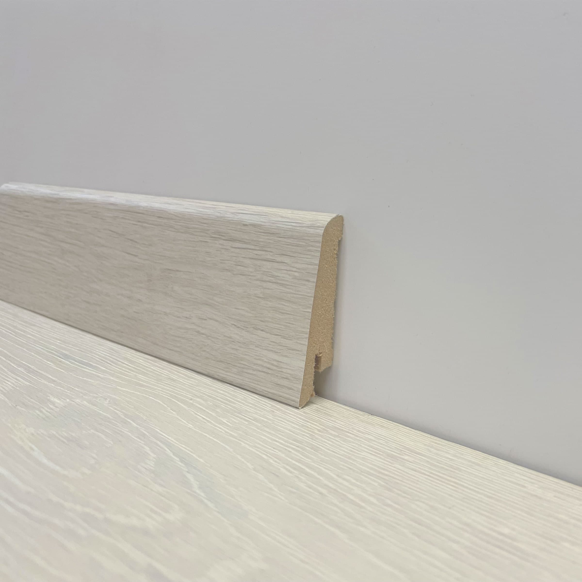 €1,69 - BATTISCOPA ZOCCOLINO in FIBRA DI LEGNO 60x15 Vari decori, Parquet, Laminati, SPC, LVT Eternal Parquet