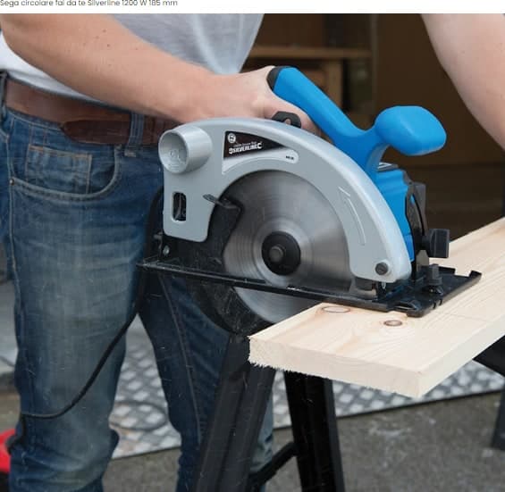 Sega Circolare elettrica regolazione lama taglio legno Silverline 185mm 1200W - 2