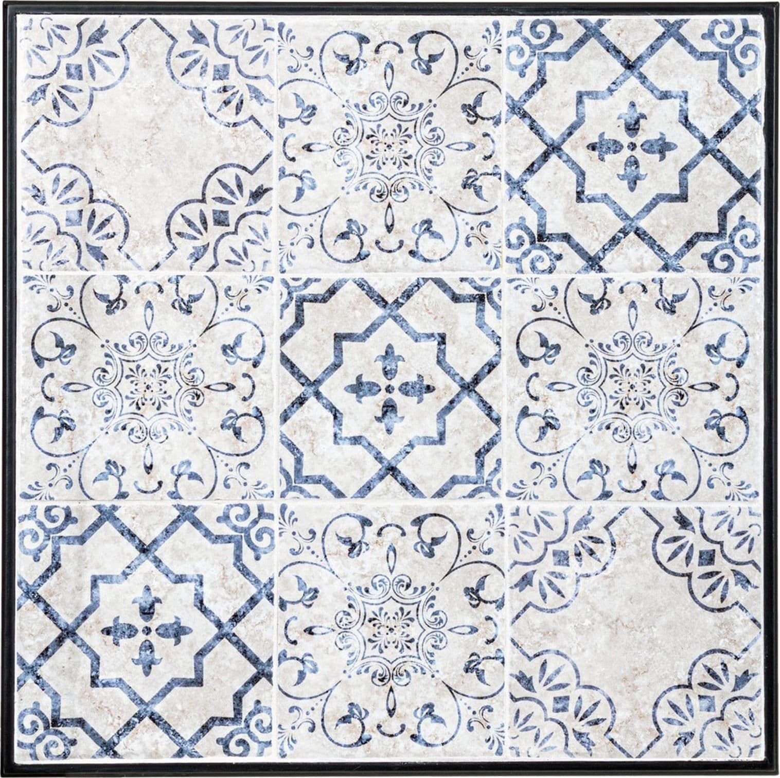 Tavolino quadrato "Erice" e sedie pieghevoli in acciaio per esterno da bar e giardino Giardino e giardinaggio/Arredamento da giardino e accessori/Tavoli e tavolini/Tavoli standard Decor Space - Altamura, Commerciovirtuoso.it