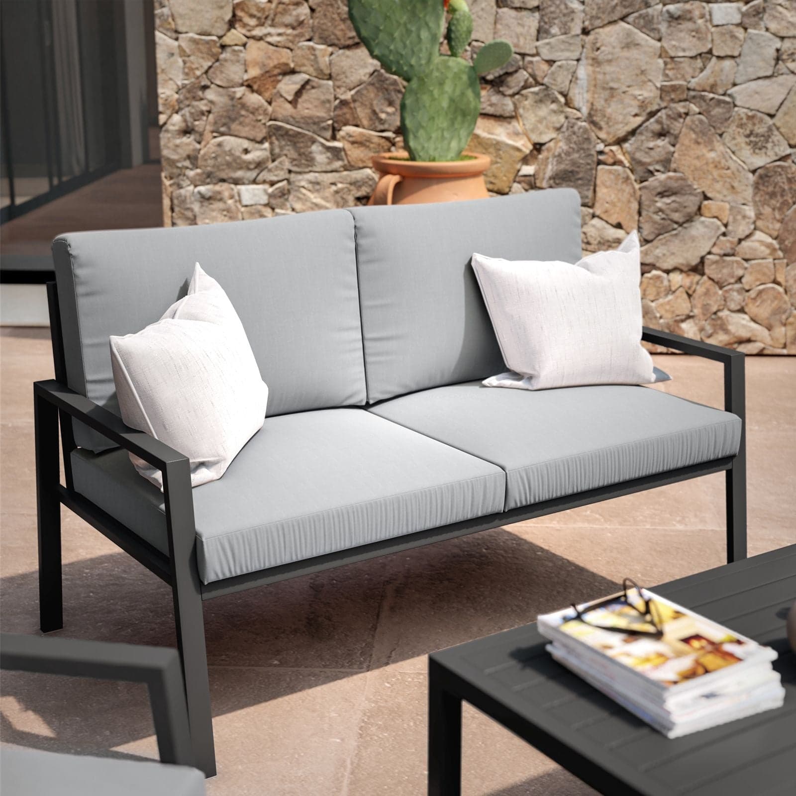 Salottino moderno per esterno "Barcellona" in alluminio con cuscini da giardino in Set di mobili Decor Space - Altamura, commercioVirtuoso.it