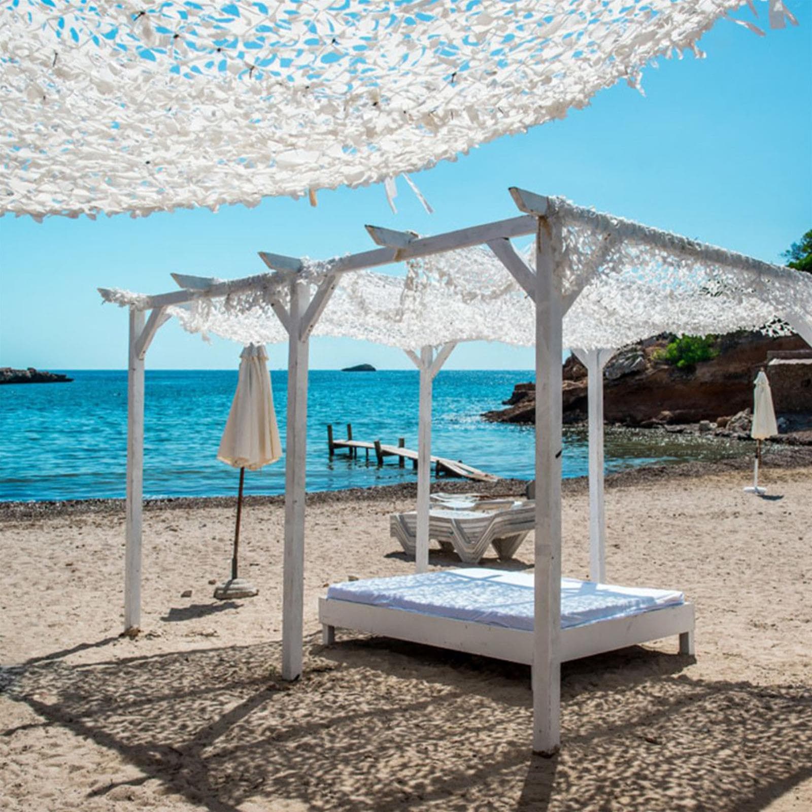Tela ombreggiante traforata a vela 3 x 4 mt bianco per arredamento da esterno in Vele parasole Decor Space - Altamura, commercioVirtuoso.it
