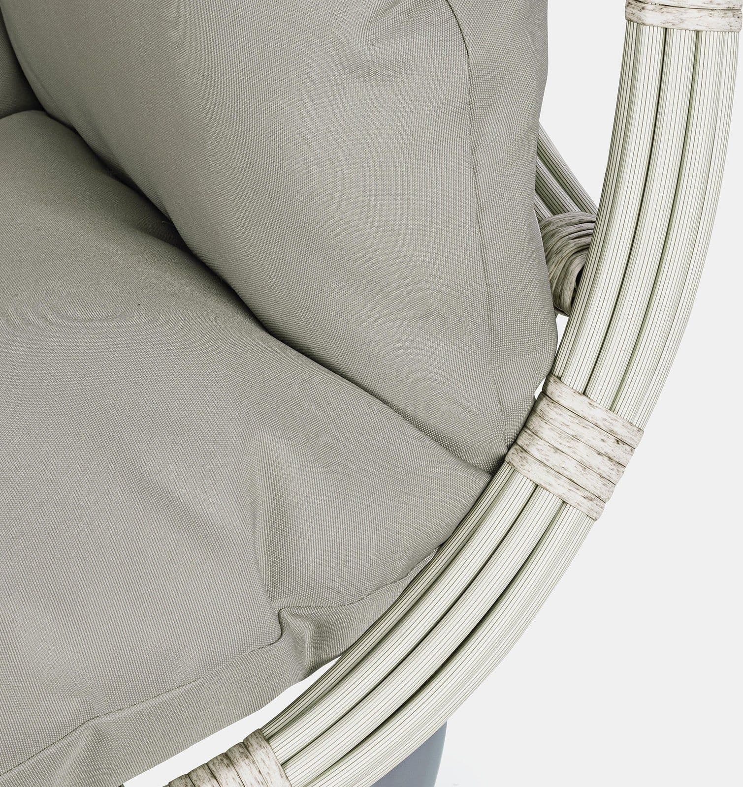 Poltrona a dondolo sospesa "Caracas" per giardino e veranda in rattan con cuscino in Dondoli coperti Decor Space - Altamura, commercioVirtuoso.it