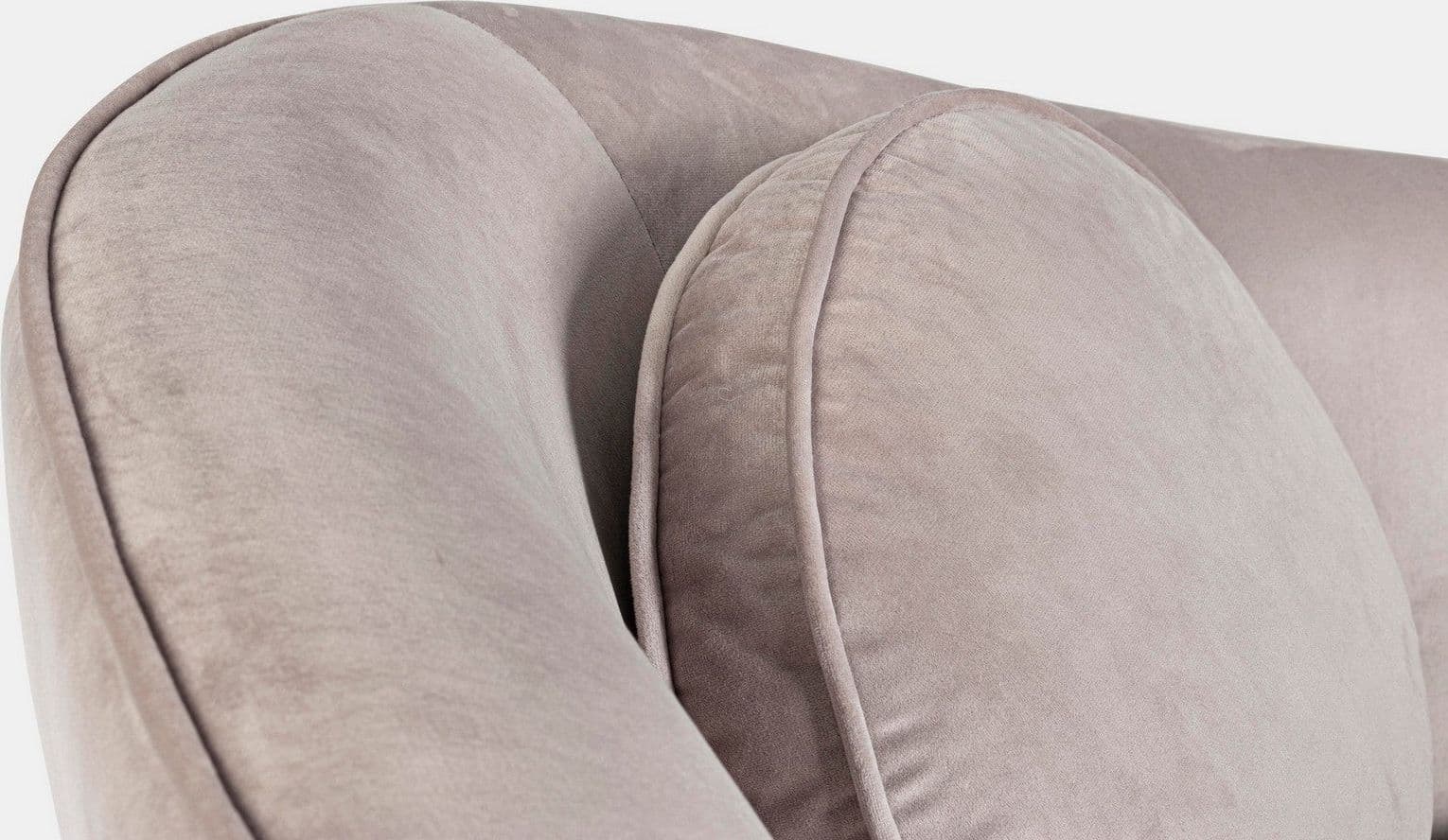 Divano in velluto 2 posti "Candis" con piedi neri 163 cm in Divani Decor Space - Altamura, commercioVirtuoso.it