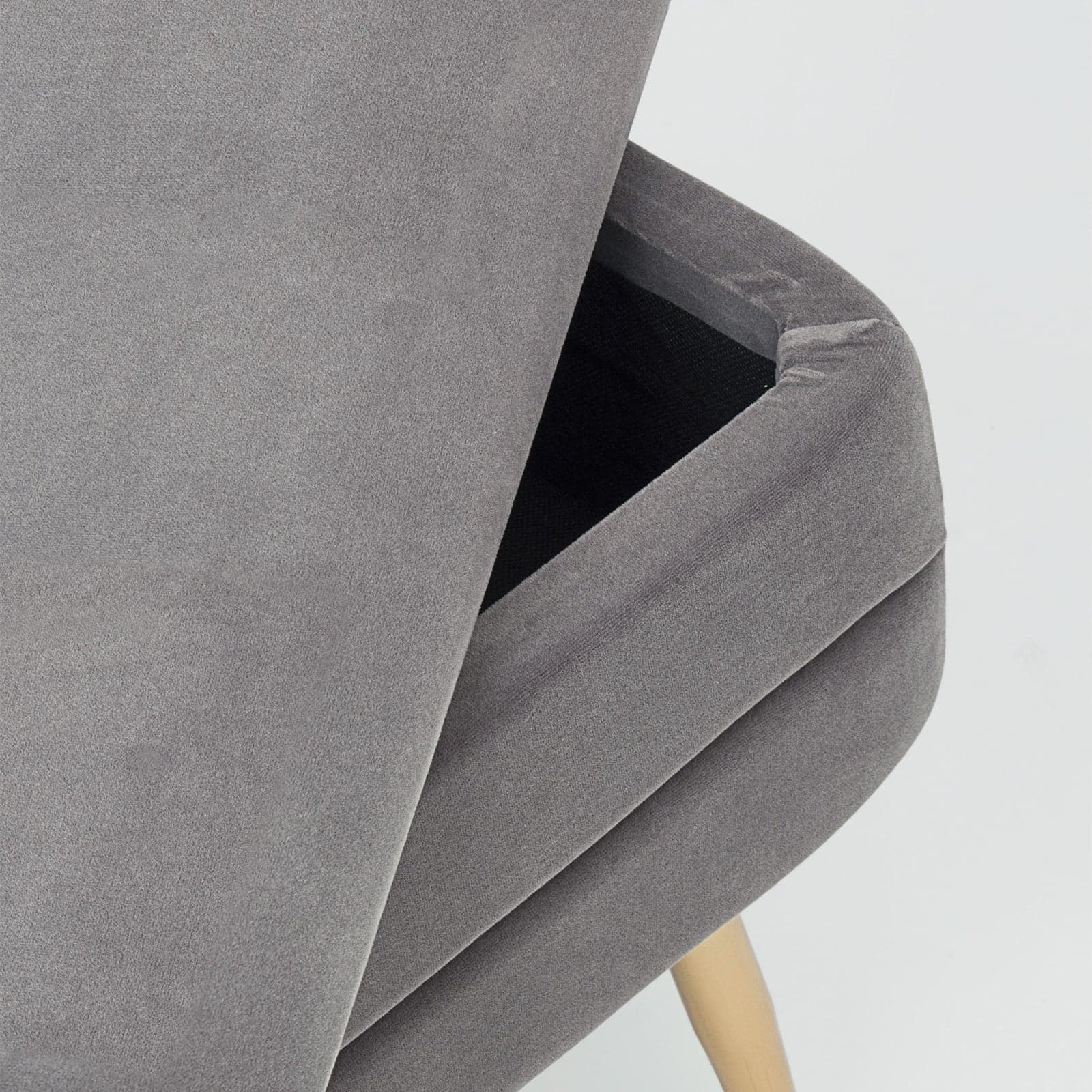 Panca singola contenitore in velluto "Pavlina" gambe in acciaio per camera da letto in Poltrone Decor Space - Altamura, commercioVirtuoso.it