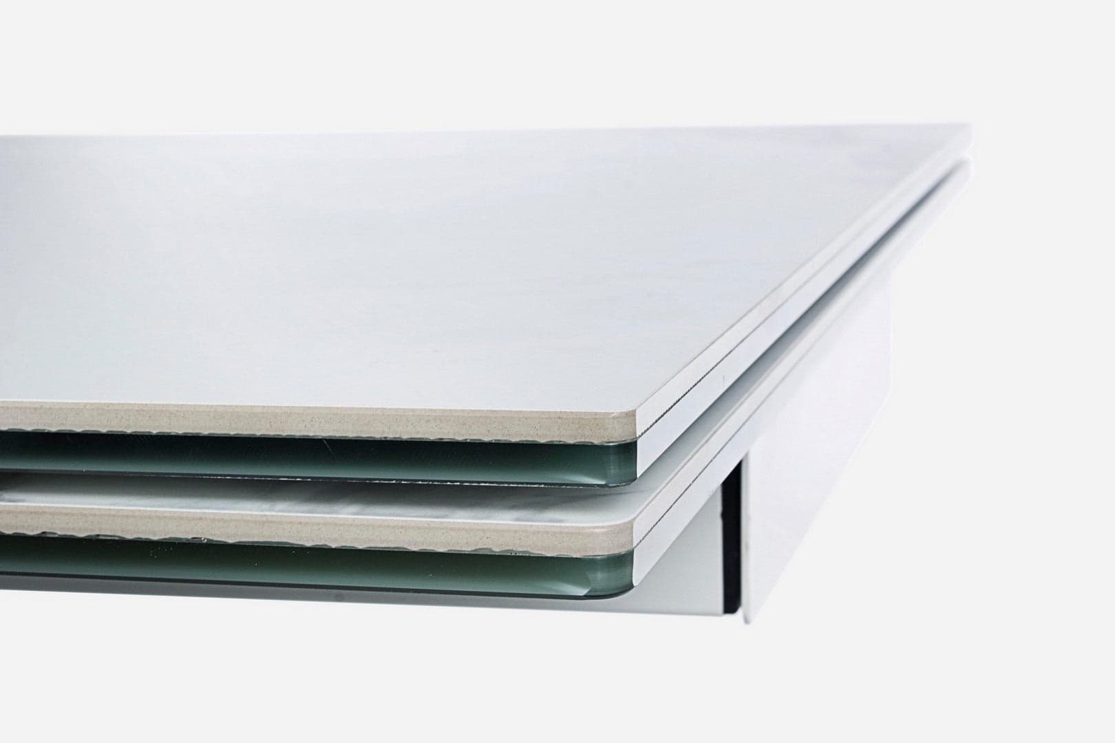 Tavolo Quasar allungabile rettangolare con piano in ceramica con supporto in vetro temperato da 160-240 x 90 cm in Tavoli da sala da pranzo Decor Space - Altamura, commercioVirtuoso.it